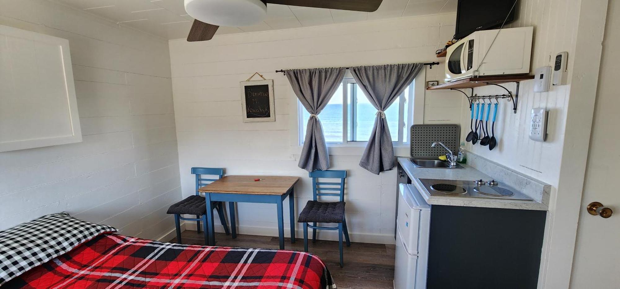 Les Cabines Sur Mer Cap-des-Rosiers Room photo